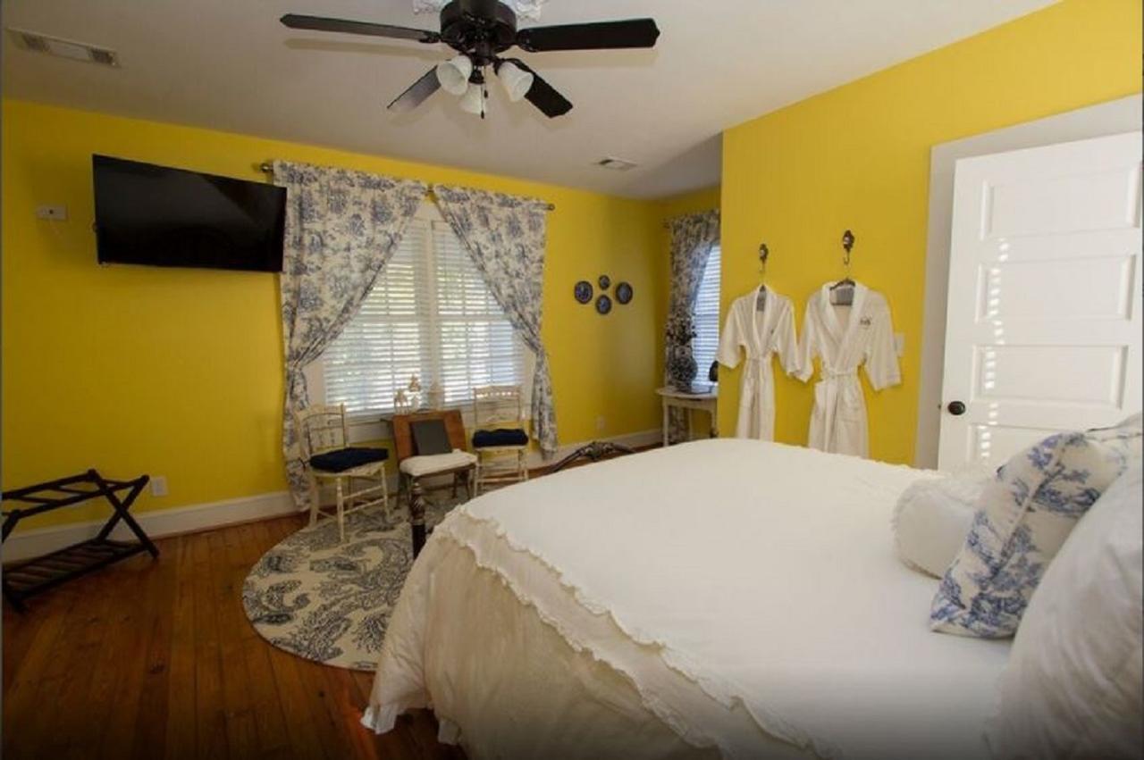Bama Bed And Breakfast - Chimes Suite Tuscaloosa Ngoại thất bức ảnh